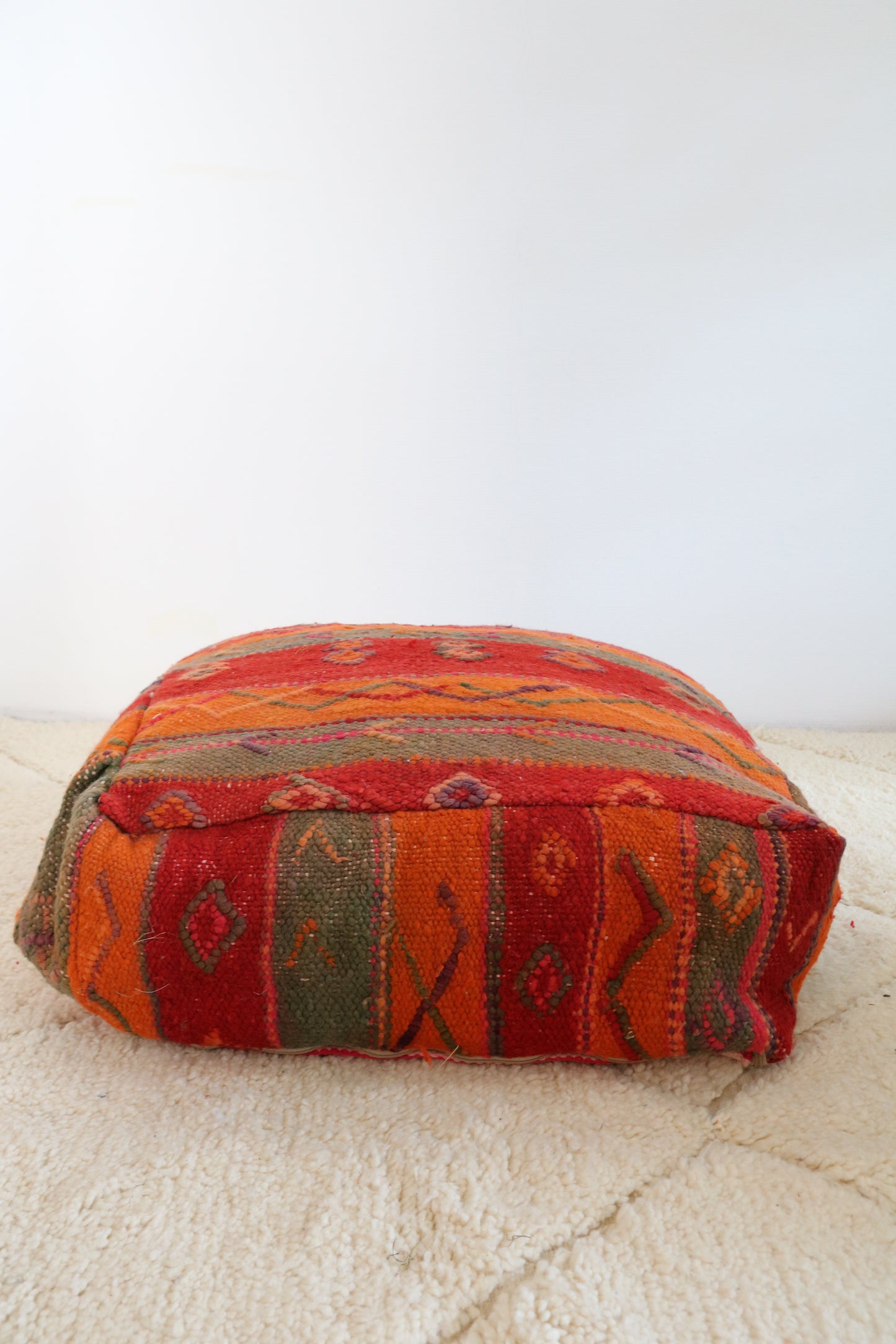 Marokkaans zitkussen / Berber poef - Fares